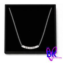 Load image into Gallery viewer, Be Kind Statement Neckalce
